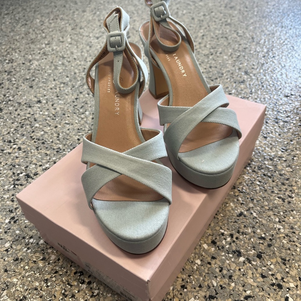 Chinese Laundry Theena Denim Heel